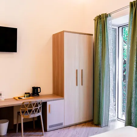 Foria 143 Guest house